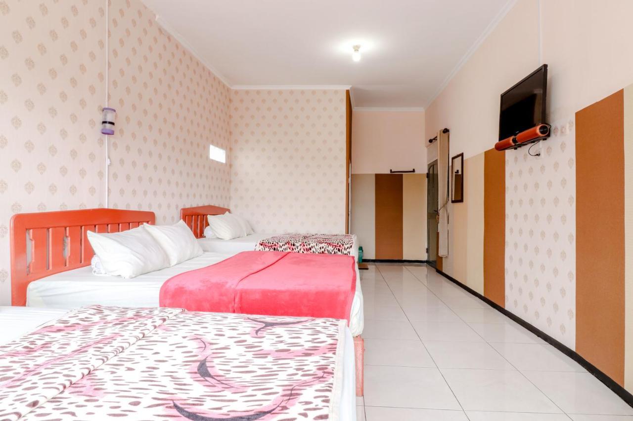 Hotel Bintang Malang Zewnętrze zdjęcie