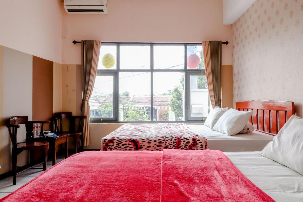 Hotel Bintang Malang Zewnętrze zdjęcie