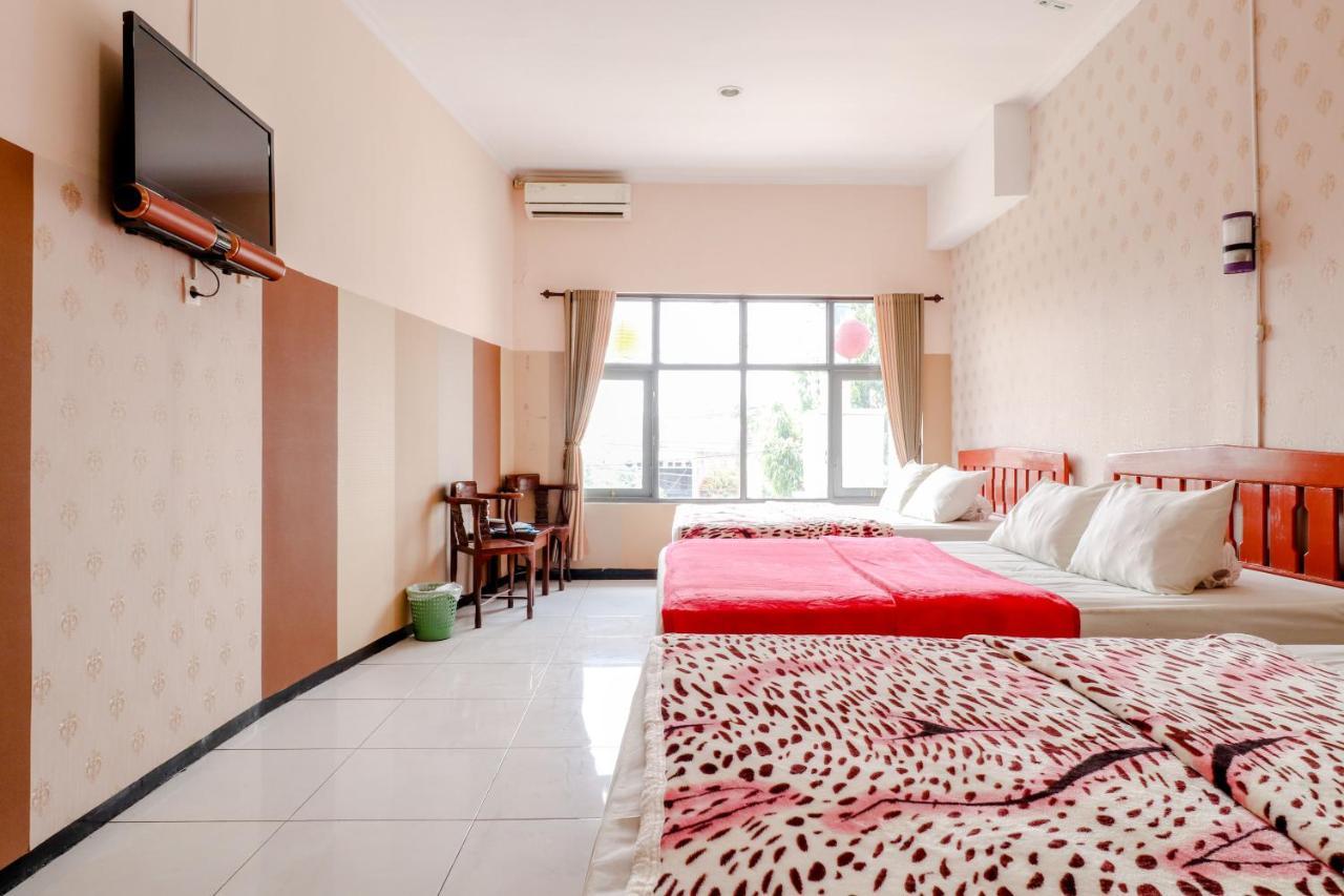 Hotel Bintang Malang Zewnętrze zdjęcie