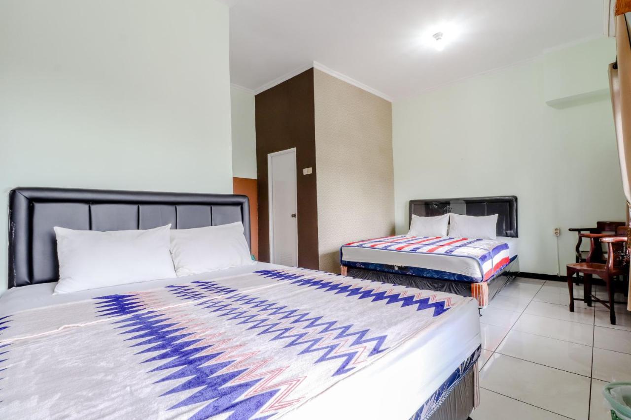 Hotel Bintang Malang Zewnętrze zdjęcie