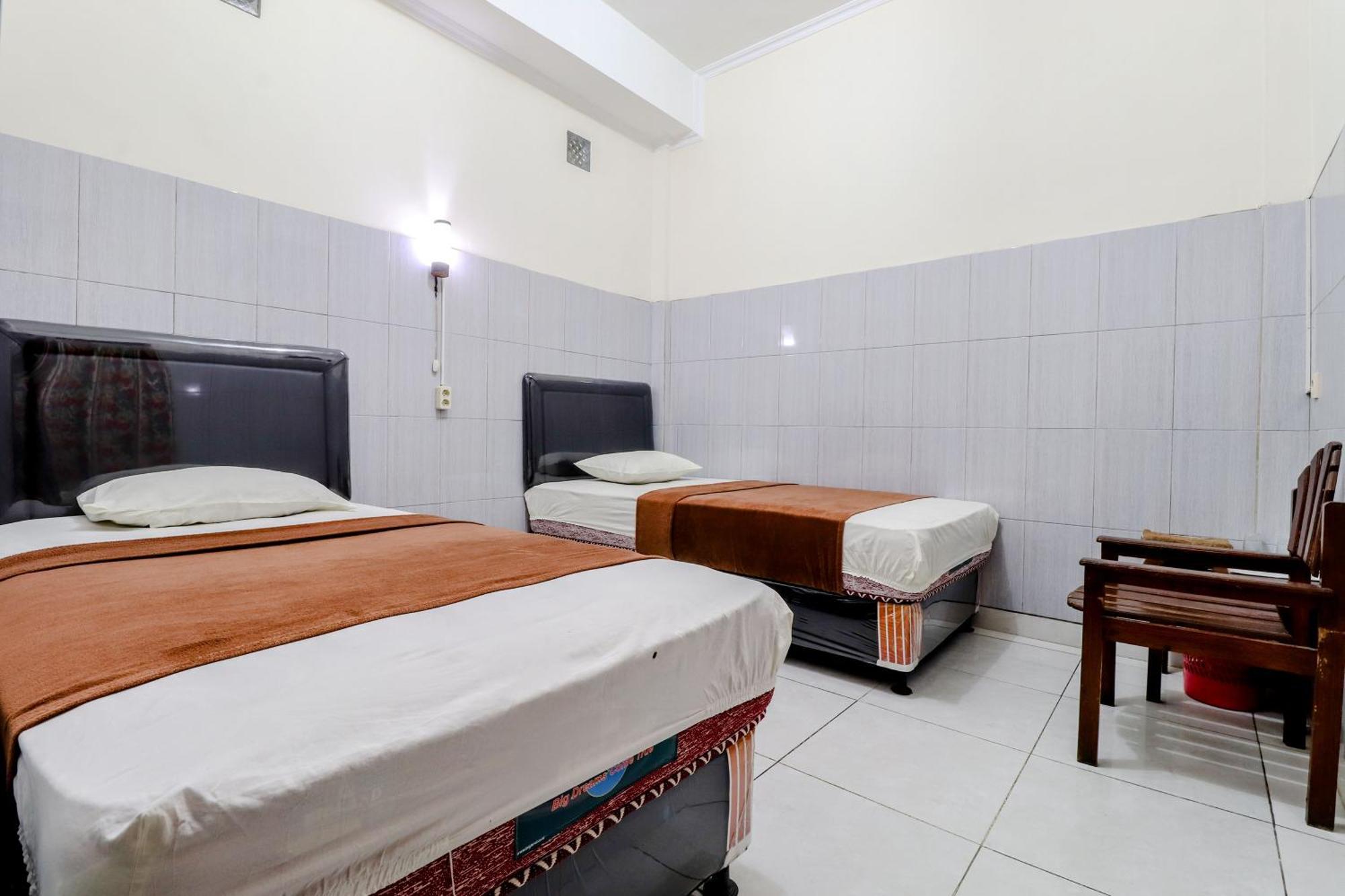 Hotel Bintang Malang Zewnętrze zdjęcie