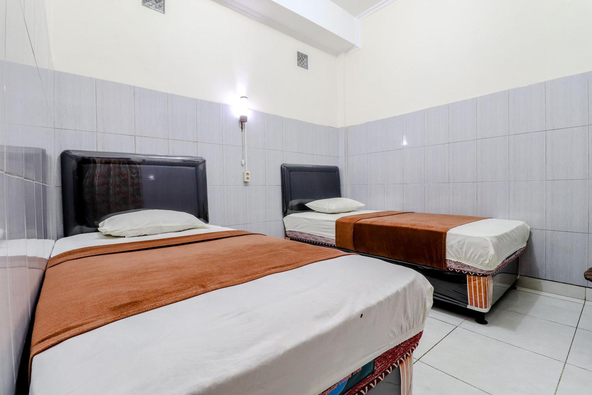 Hotel Bintang Malang Zewnętrze zdjęcie